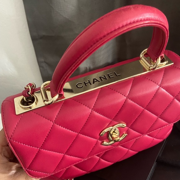 🩷🩷Chanel Pink W/Gold hardware Small Trendy Top Handle Bag - Picture 2 of 16
